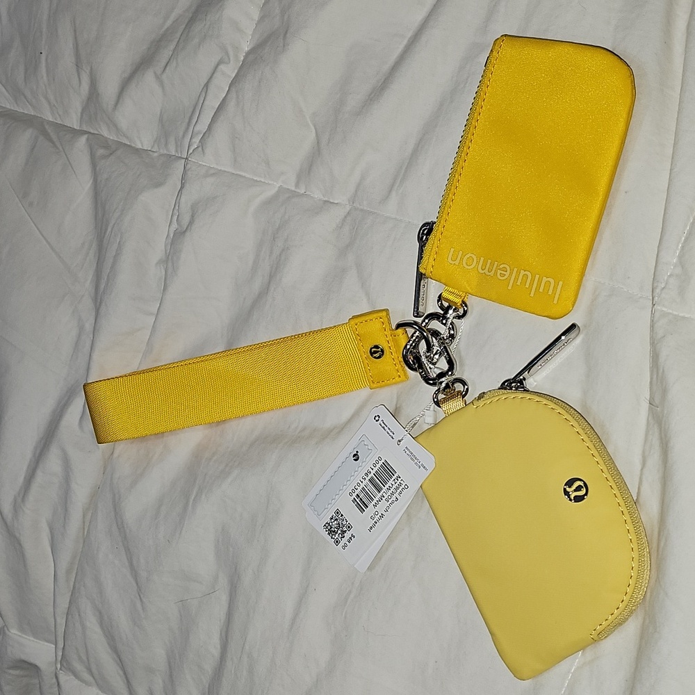 Lululemon Dual Pouch Wristlet. Nwts, MZYW/LMNW!! Dont Miss Out!